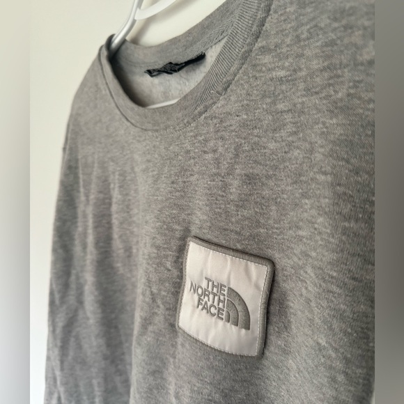 The North Face Men’s Pullover XL - Picture 2 of 3